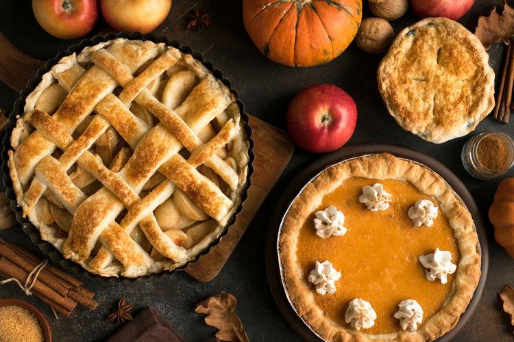 Ilustrasi pumpkin pie atau pai labu saat Thanksgiving. 