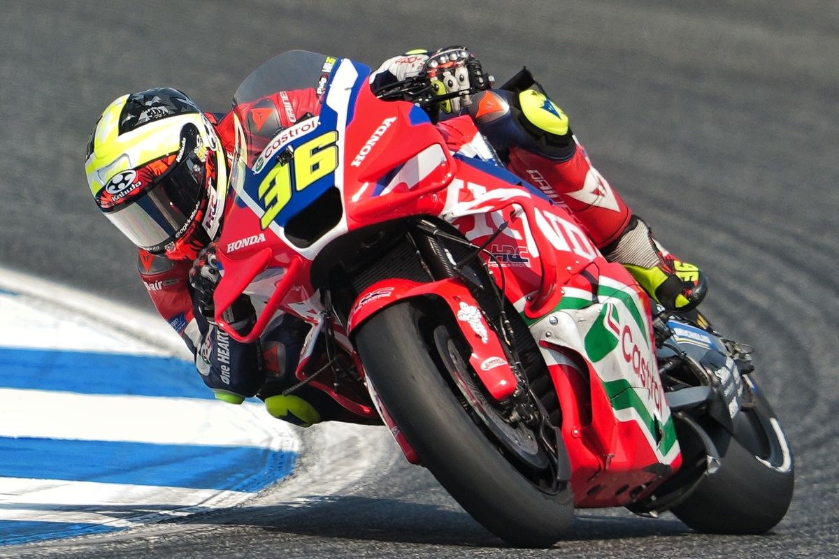 Joan Mir saat berlaga pada MotoGP Thailand 2025