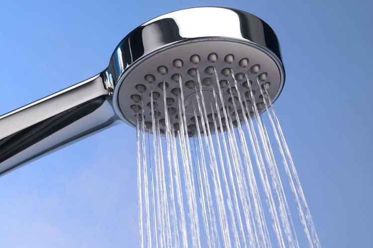 Ilustrasi mandi wajib. Kewajiban mandi wajib sebelum sholat Jumat kerap dipertanyakan. Berikut hukum, dalil hadits, serta tata cara mandi junub menurut ulama