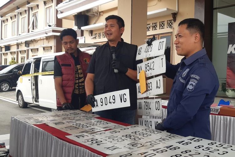 Modus Penimbun Pertalite di Klaten: Pakai Mobil Modifikasi, 17 Pelat Palsu dan Rugikan Negara Rp 378 Juta