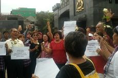 Orator Aksi Pendukung Ahok Minta Massa Tak Ganggu Lalin di Mako Brimob