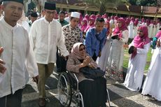 Bersama Ibunya, Anies Datang ke Acara Tabligh Akbar Aliansi Perempuan Indonesia