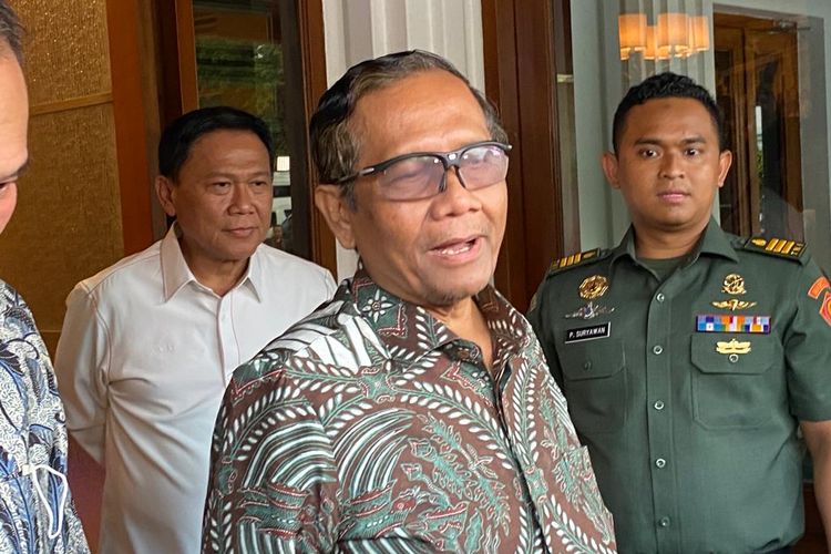 Menteri Koordinator Bidang, Politik, dan Keamanan (Menko Polhukam) Mahfud MD saat ditemui di Kantor Kemenko Polhukam, Jakarta, Selasa (13/6/2023).