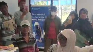 Air Bersih Tak Mengalir Tetap Bayar, Puluhan Ibu-ibu di Brebes Geruduk Kantor PDAM