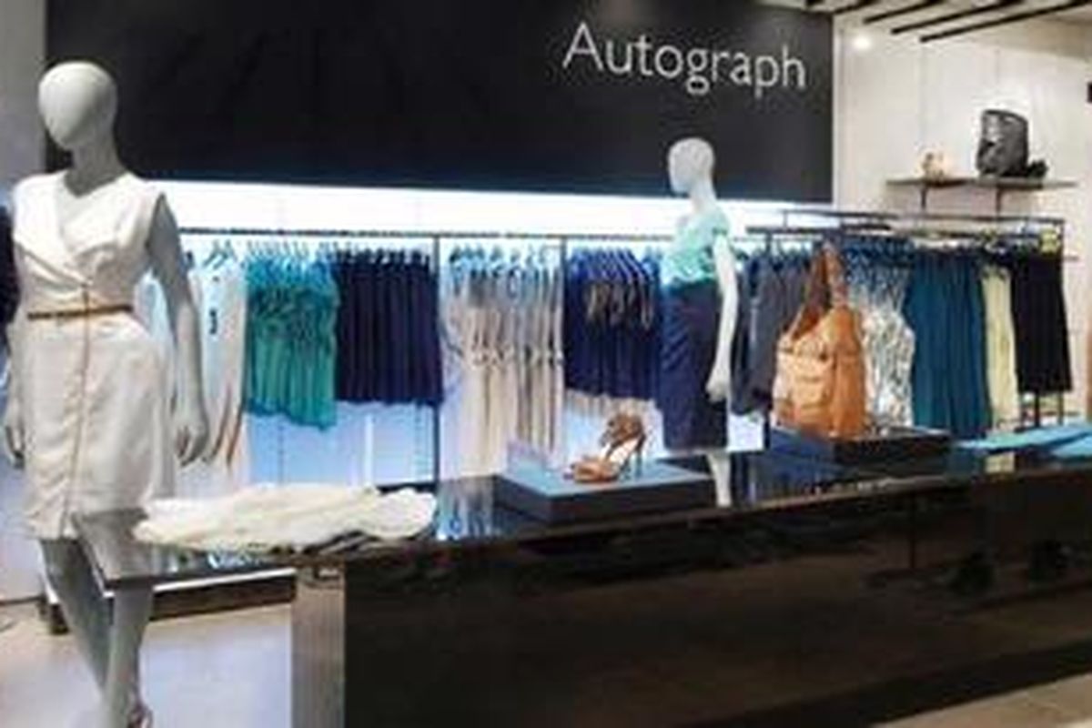 Sudut Autograph di gerai Marks and Spencer Kota Kasablanka.