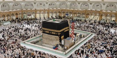 Pembuatan Kiswah Ka'bah Lewati 7 Tahap Rumit, Gunakan 825 Kg Sutra