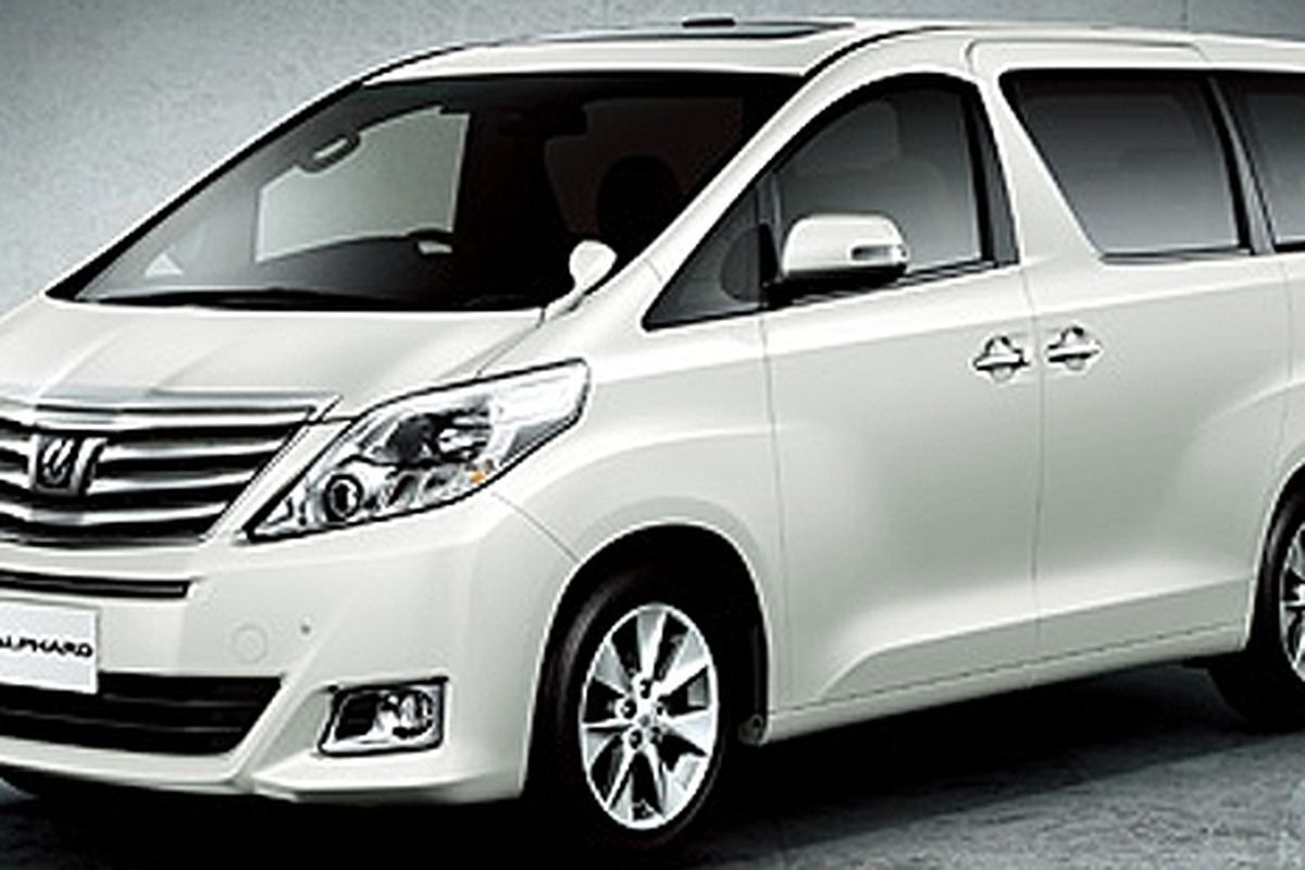 Ilustrasi Alphard 2012 yang dijual di Jepang