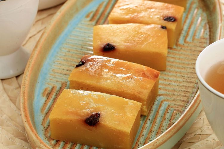 Prol tape, sajian manis dan lembut berbahan dasar tape singkong.