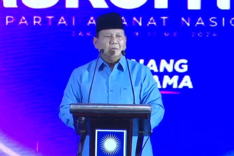 Presiden terpilih 2024-2029 Prabowo Subianto di bimtek dan rakornas pilkada PAN. 