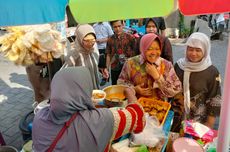 Ziarah ke Makam Sunan Giri, Risma Dicurhati Tukang Ojek 