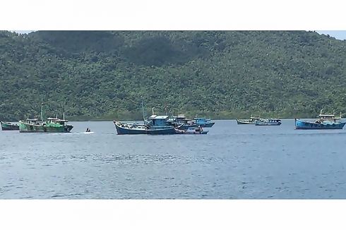 TNI Tangkap Kapal Vietnam Bermuatan Dua Palka Penuh Ikan di Natuna