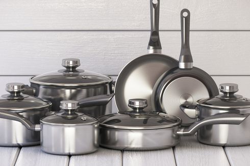 Hindari 4 Hal Ini Saat Membersihkan Peralatan Masak Stainless Steel 