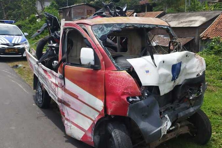 Kecelakaan maut terjadi di Tol Krapyak - Jatingaleh Semarang.