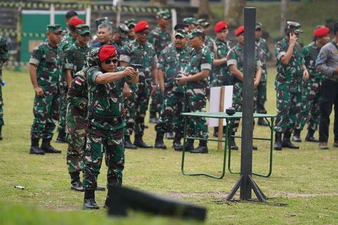 Berbaret Merah Kopassus, KSAD Tinjau Kesiapan Prajurit Ikuti Lomba Tembak AARM