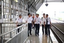 Dirut KAI Tinjau Layanan Lebaran di Sumatra Utara, Pastikan Perjalanan Pelanggan Tetap Lancar dan Nyaman