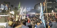 Terbukanya Pagar DPR dan Kabar Kemenangan Mahasiswa