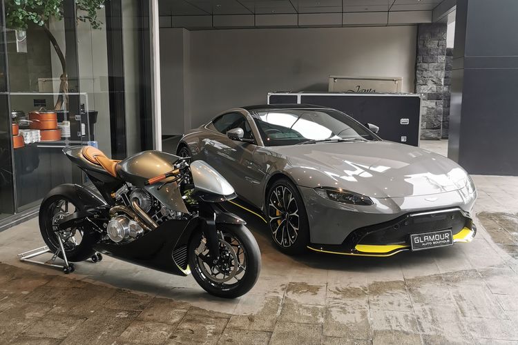 Motor super langka Aston Martin AMB001 hanya tersedia 100 unit di dunia, dan 3 unit sudah berada di Indonesia.