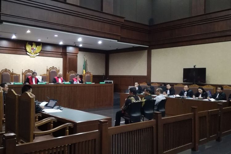 Sidang pemeriksaan saksi untuk tiga terdakwa penyuap mantan anggota Komisi VI DPR I Nyoman Dhamantra di Pengadilan Tindak Pidana Korupsi, Jakarta, Kamis (5/12/2019)