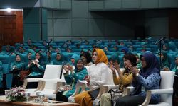 Apresiasi Kader Kesehatan, Pemkot Tangsel Bagikan Honorarium