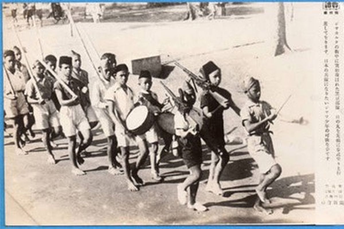 Qaynonam va xotinim bilan shaxsiy porno