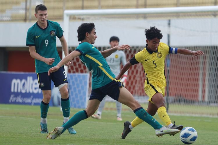 Pertandingan Malaysia vs Australia pada laga pamungkas Grup C Piala AFF U16 2022 di Stadion Maguwoharjo, Sleman, Yogyakarta, pada Senin (8/8/2022) sore WIB.