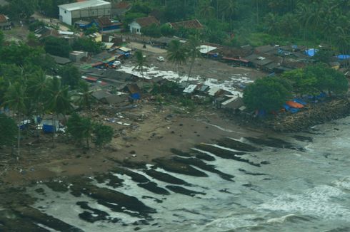 Update Tsunami Selat Sunda, 373 Meninggal, 1.459 Luka-Luka, dan 128 Hilang  