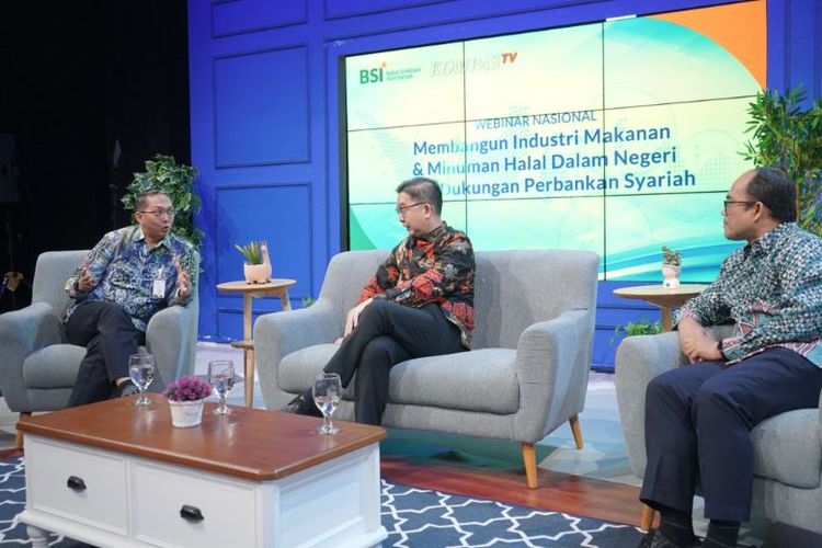 Diskusi daring bertajuk ?Membangun Industri Makanan dan Minuman Halal Dalam Negeri serta Dukungan Perbankan Syariah? yang digelar oleh BSI Institute, Senin (26/9/2022) 

