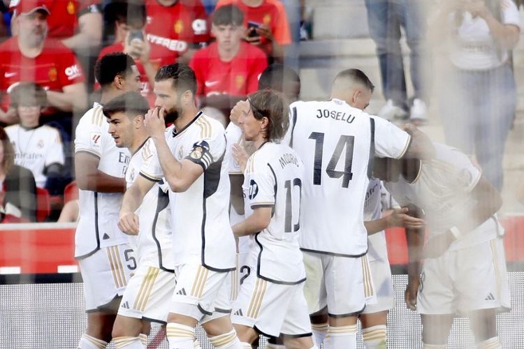 Momen selebrasi gol Aurelien Tchouameni dalam laga pekan ke-31 LaLiga 2023-2024 antara Mallorca vs Madrid di Stadion Son Moix, 13 April 2024. (Photo by JAIME REINA / AFP)