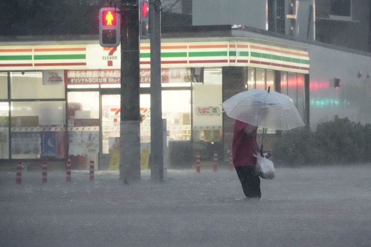 Daftar Wilayah Jepang yang Terdampak Banjir dan Longsor Imbas Topan Dujuan