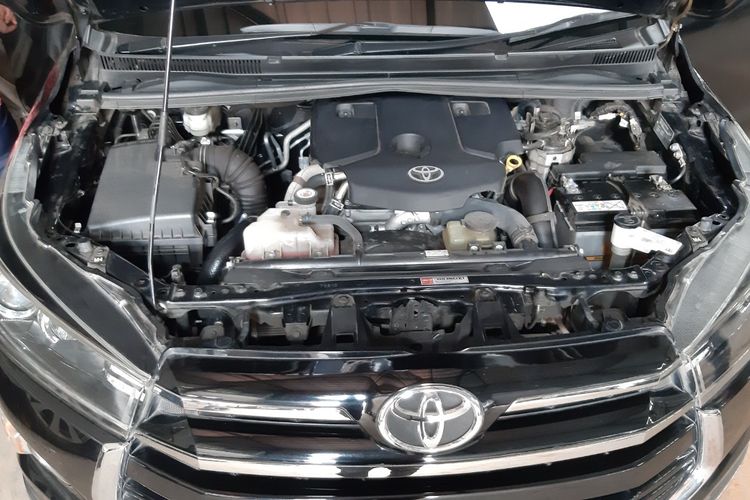 Mesin di balik kap Toyota Innova Venturer