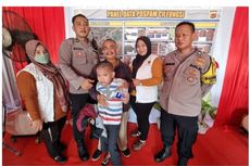 Tangis Haru Pemudik di Bogor yang Anaknya Tertinggal di Tempat Cukur, Polisi Bantu Pertemukan