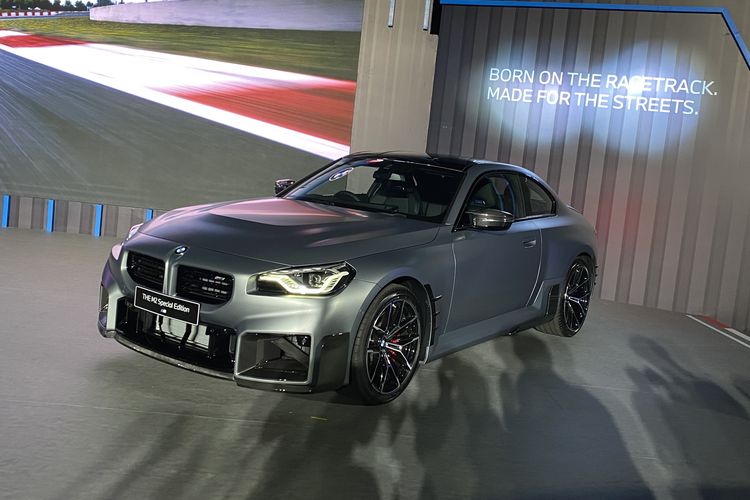 BMW M2 Coupe Competition dan The M4 CS