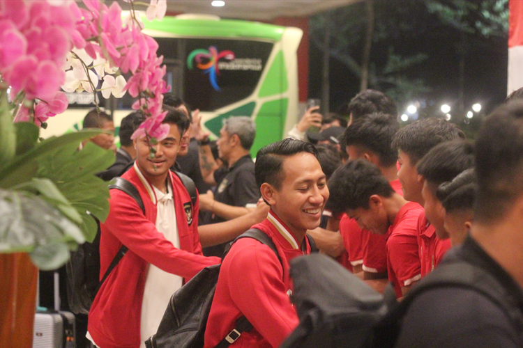 Timnas U23 Indonesia tiba di Hotel Sultan, Jakarta, pukul 21.00, Minggu (27/8/2023), usai berlaga dalam ajang Piala AFF U23 2023.