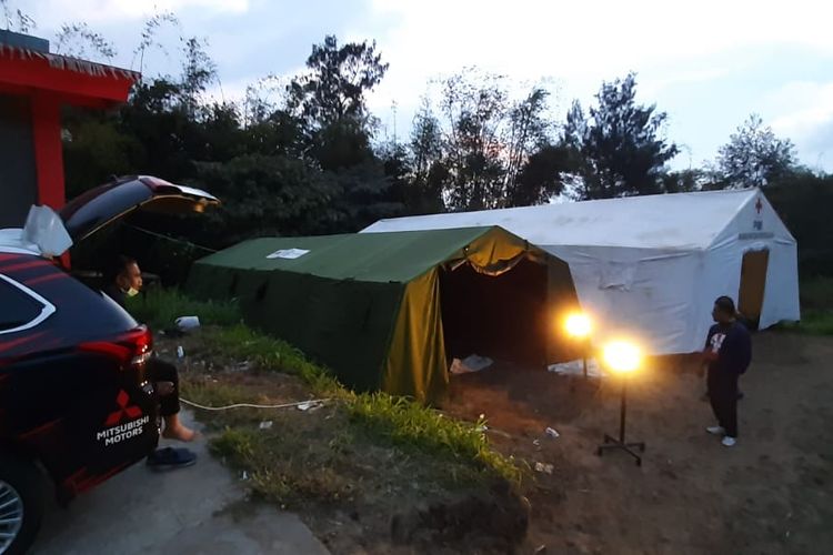 Outlander PHEV bersiaga bantuk korban erupsi Gunung Merapi