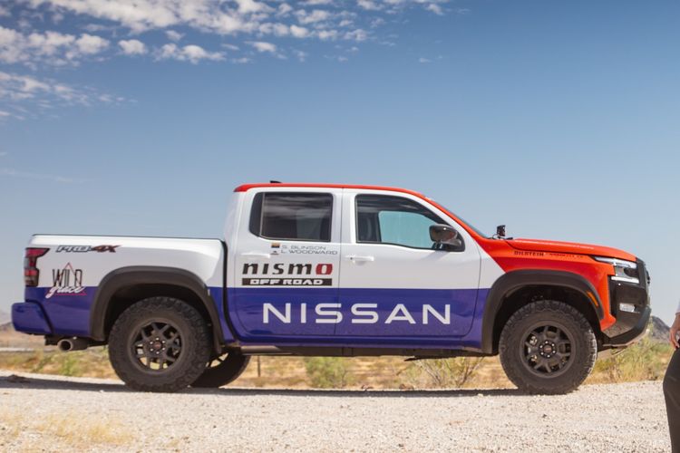 Rebelle Rally Nissan Frontier