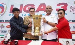 Bupati Kediri Targetkan Persedikab Kediri Naik Kasta ke Liga 2