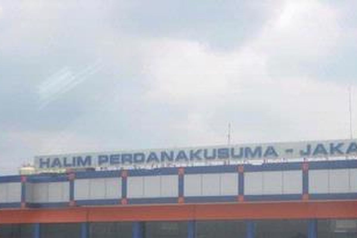 Bandar Udara Halim Perdanakusuma Jakarta.