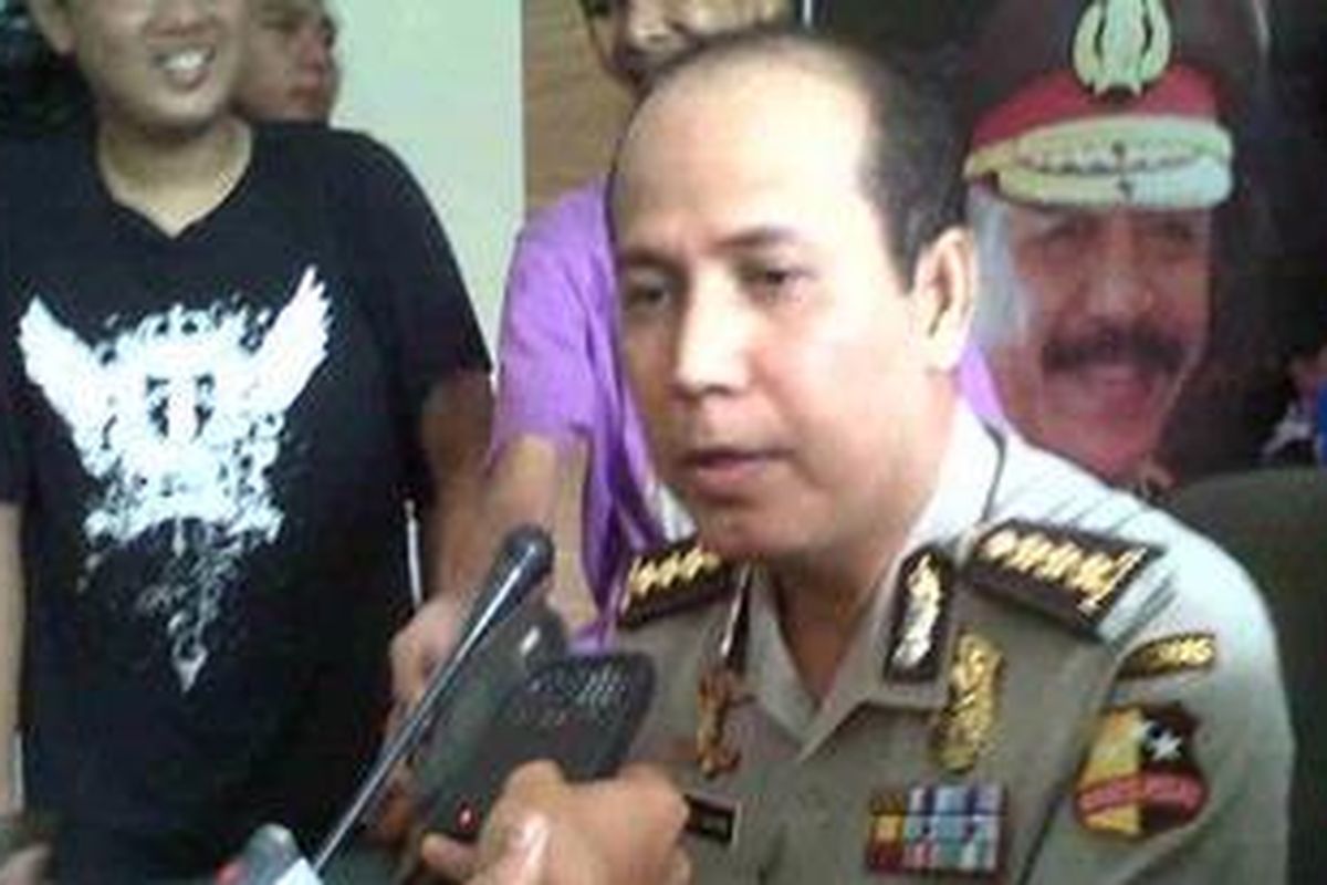 Mabes Polri membeberkan bahwa pertemuan antara P, dalang rencana pemboman gereja Christ Cathedral  dan IF, juru kamera Global TV, sudah terjadi dua kali. Hal ini disampaikan Boy Rafli Amar di Mabes Polri, Sabtu (23/4/2011).