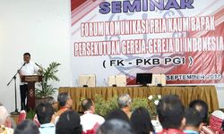 Gubernur Olly Ungkap Potensi Besar Kaum Bapa di Gereja Untuk Indonesia