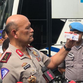 Kepala Korps Lalu Lintas (Kakorlantas) Polri, Irjen Pol Refdi Andri, saat mengeluarkan Smart SIM tersebut, ketika ditemui di Hotel Bidakara, Jakarta Selatan, Selasa (27/8/2019).