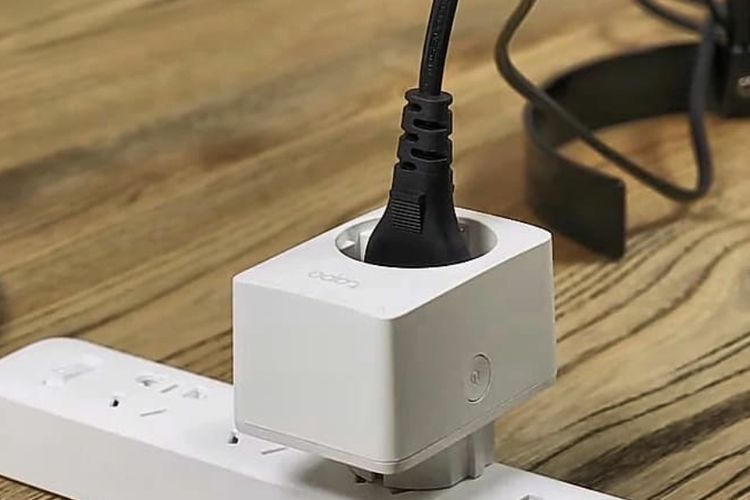 Ilustrasi smart plug atau colokan pintar