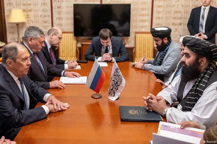 Di Balik Kedekatan Taliban dan Rusia, Pakistan Harus Waspada