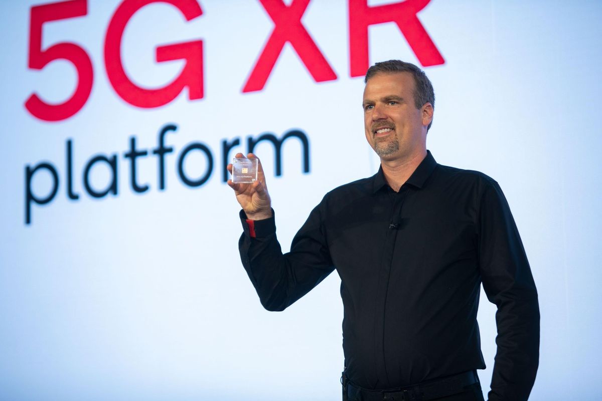 Hugo Swart, VP and Head of XR, Qualcomm Technologies, Inc. mengumumkan Qualcomm Snapdragon XR2 Platform di gelaran Snapdragon Tech Summit di Maui, Hawaii, AS, Kamis (5/12/2019).