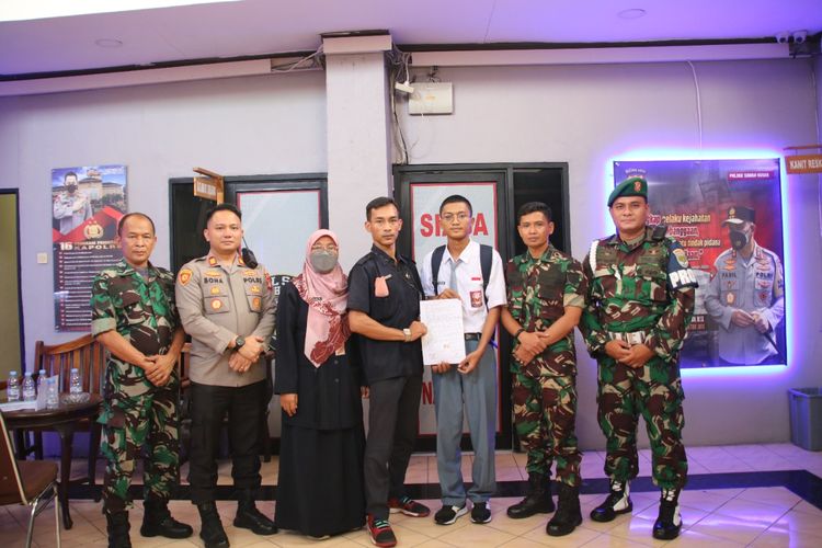 Kasus penganiyaan guru terhadap murid di SMKN 1 Jakarta berujung damai setelah kedua belah pihak dilakukan mediasi.