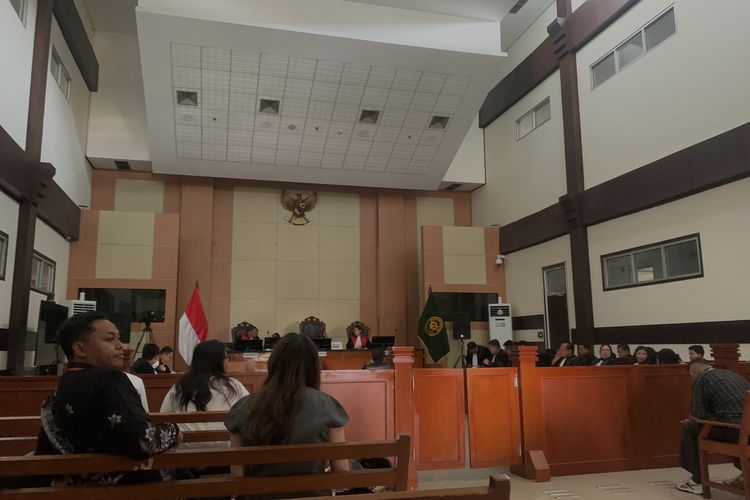 Listrik Padam Saat Sidang Roy Suryo soal Ijazah Jokowi, Terdengar Suara Ledakan