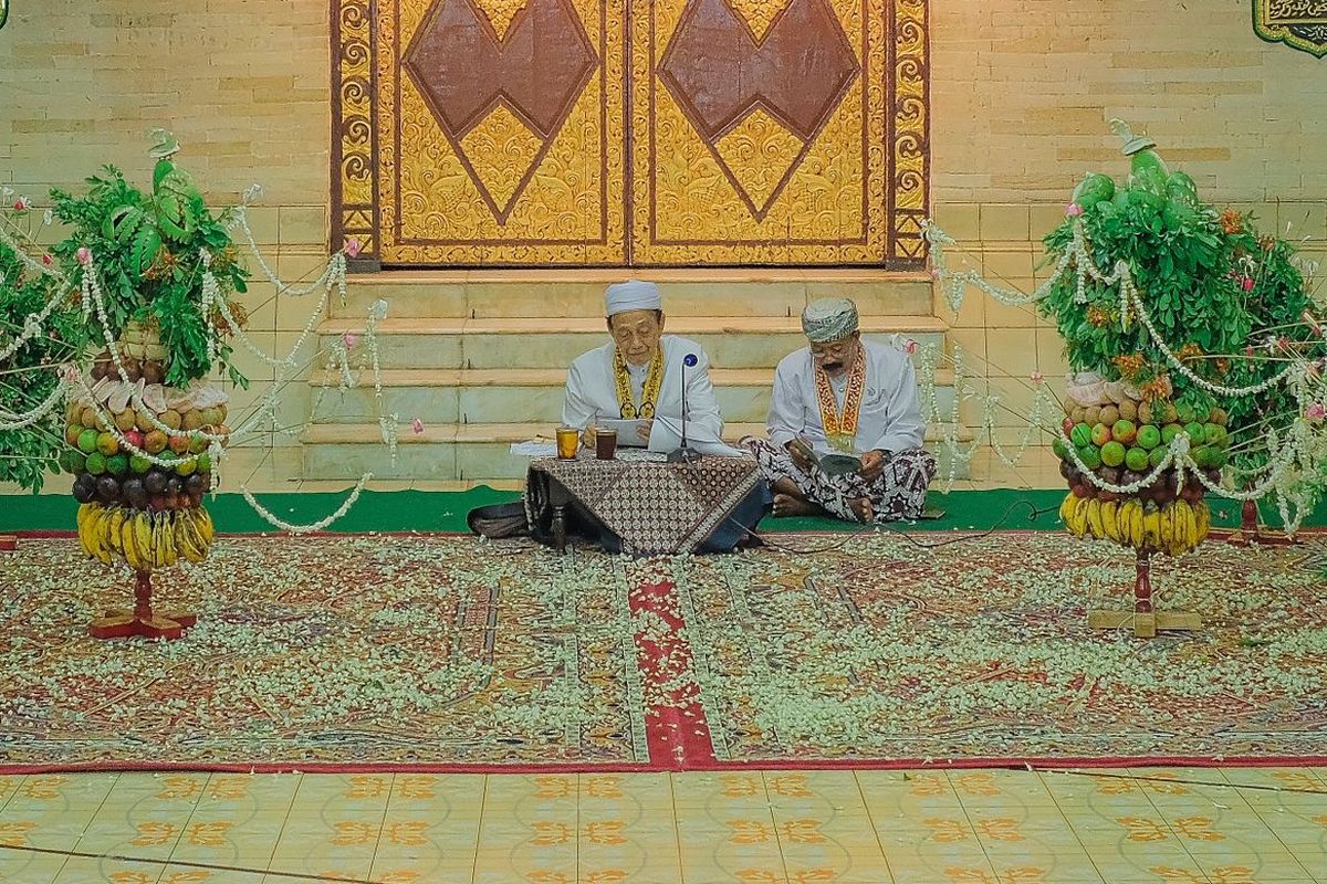 Hujjatli filmda jinsiy aloqa Shahzoda xizmatkorlarni sikadi