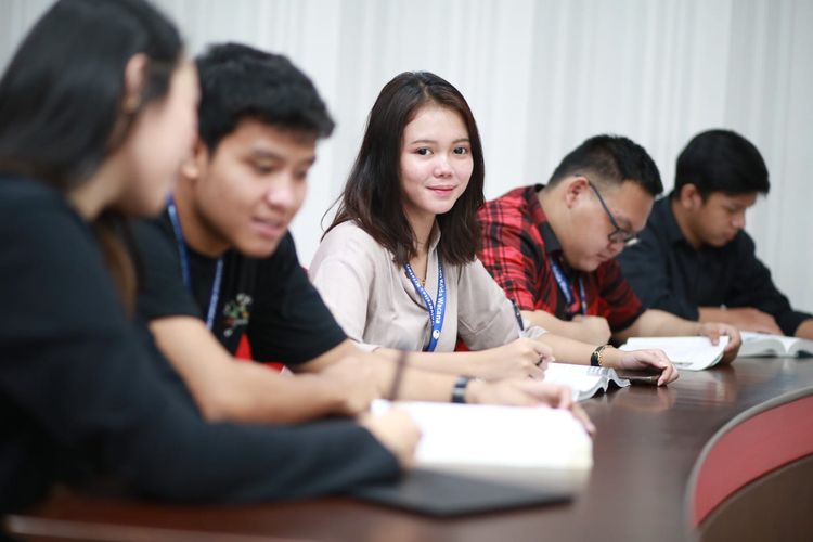 Jasa Joki Tugas Jadi Ladang Cuan, Mahasiswa Ini Kantongi Jutaan Rupiah