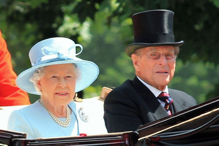 Ratu Elizabeth II dan suaminya, Pangeran Philip.