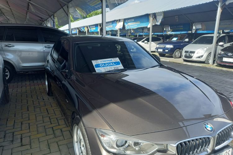 BMW bekas di Bursa Mobil Bekas Carsentro Solo Baru