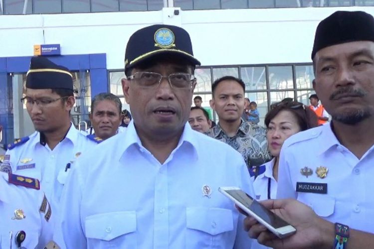 Menteri perhubungan Budi Karya Sumadi.
